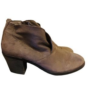 Eileen Fisher Tan Suede Front Slit Ankle Boots